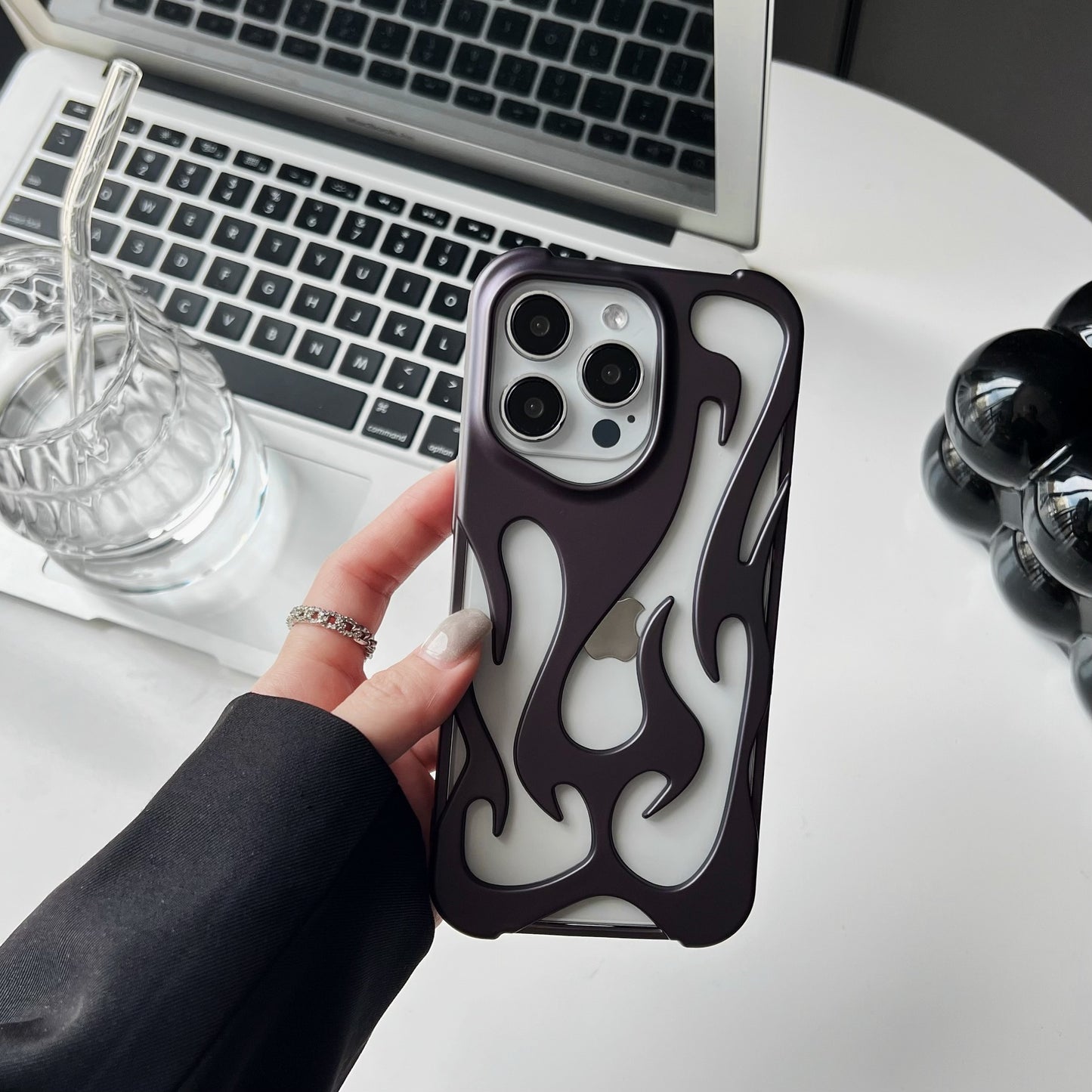 Luxe Flame-Pattern Electroplated Phone Case with Hollow Heat Dissipation