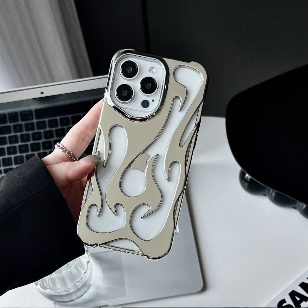 Luxe Flame-Pattern Electroplated Phone Case with Hollow Heat Dissipation