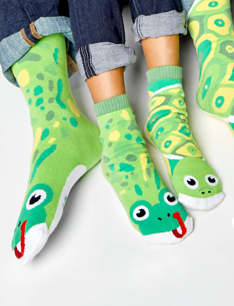 FROG & TURTLE MOM AND ME SOCK SET
