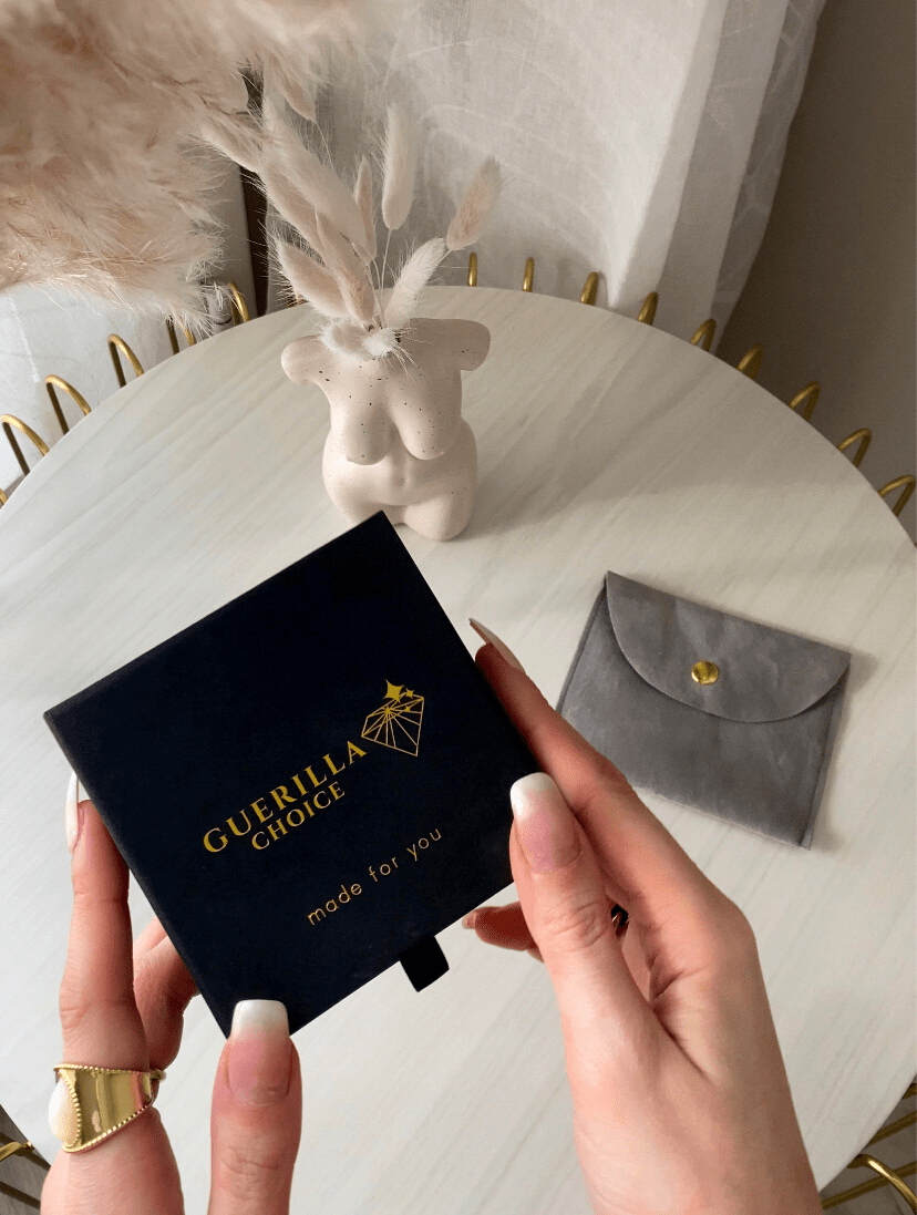 PEARL CHARM 18K GOLD PLATED - The Vibe Haven